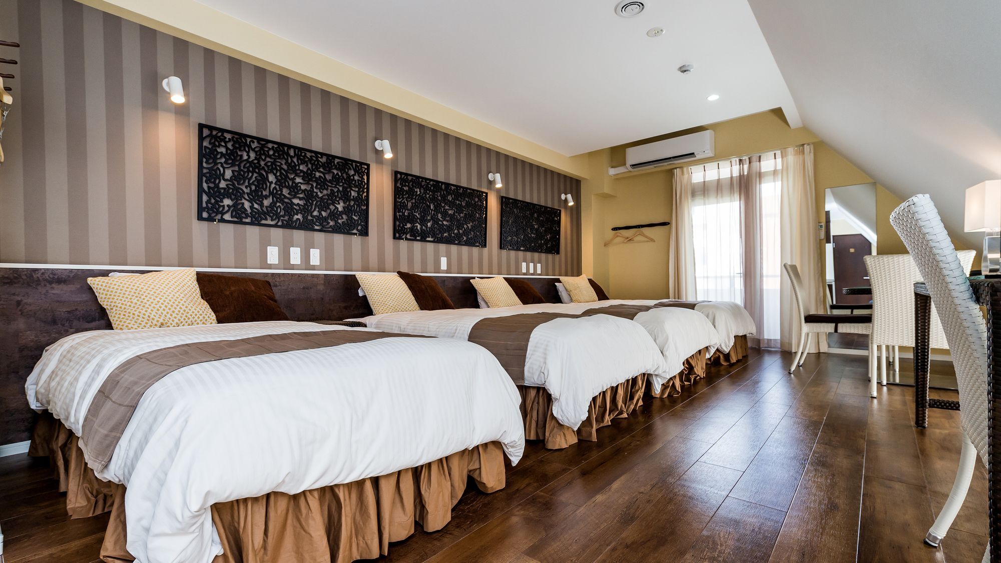 Condominium Resort Naha Living Inn Asahibashi Ekimae Annex Exterior photo